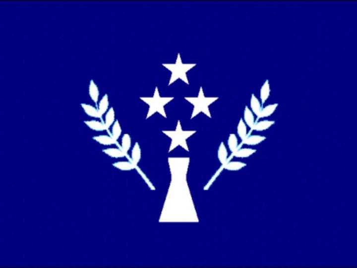 Флаг микронезии. Федеральные штаты Микронезии флаг. Герб федеративных Штатов Микронезии. Соединенные штаты Микронезии флаг. Микронезия флаг и герб.